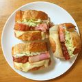 10yu's cooksnap of when they made 紫キャベツとベーコンのバゲットサンド.