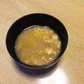 take♪aki♪'s cooksnap of when they made キャベツと卵のお味噌汁.
