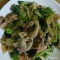 まりえmy's cooksnap of when they made にんにくで豚肉と小松菜を 炒めただけ！.