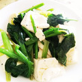 ユーロン's cooksnap of when they made 豆腐とほうれん草の炒め物.