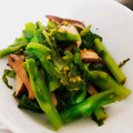 クックるん☆戦隊's cooksnap of when they made 舞茸と菜の花のにんにく炒め.