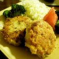 ayusasayan's cooksnap of when they made 余った肉じゃがコロッケ.