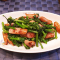 Jackie1202's cooksnap of when they made 菜の花とウインナーの炒めもの.