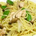 Rick_t's cooksnap of when they made 鶏むね肉とスナップエンドウの和風パスタ.