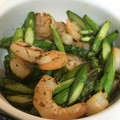 kamesako's cooksnap of when they made 簡単おつまみ！エビとアスパラ炒め.