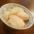 ちゃぁちゃん＊'s cooksnap of when they made ☆ふわふわ鶏団子とカブの煮物☆.