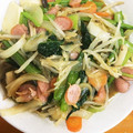 ✧RRR✧'s cooksnap of when they made 簡単♪きのこと もやし 小松菜の野菜炒め.