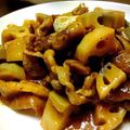 Mapi⁂'s cooksnap of when they made 豚肉とレンコンの甘辛煮.
