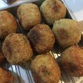 にこにこmama's cooksnap of when they made 家の定番！まんまるコロッケ.