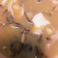 ＊にょにょん＊'s cooksnap of when they made レンジで*かきたま風舞茸スープ.