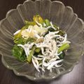 ラクラクダ's cooksnap of when they made 春菊としらすのおろし和え♪.