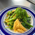 azbjbn's cooksnap of when they made 菜の花と玉子の炒め物.