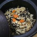 ﾓﾍﾟｯﾄ's cooksnap of when they made 土鍋でひじきの炊き込みご飯（男子1食分）.