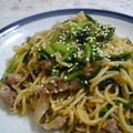 lunatomo's cooksnap of when they made 絶品☆生姜ニンニクしょうゆ焼きそば.