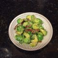 パパdeさつき's cooksnap of when they made 芽キャベツとベーコンのバターマヨ炒め.