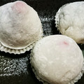 専業主婦になりたぁい's cooksnap of when they made 小さないちご大福.