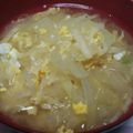 あゆたっくん's cooksnap of when they made コツあり旨味玉葱♡とろぉり半熟卵お味噌汁.