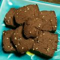 こげ岡's cooksnap of when they made 簡単★焼きチョコ風★ココアクッキー.