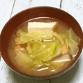 おはなすき's cooksnap of when they made 忙しい朝でも簡単☆キャベツと厚揚のみそ汁.