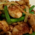 元祖ねこまんま's cooksnap of when they made 鶏肉とにんにくの芽のXO醤炒め.