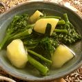☆Rokko☆'s cooksnap of when they made ブロッコリー茎とじゃが芋の中華スープ.