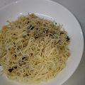ひっ跳べ's cooksnap of when they made あおのり磯焼きラーメン.