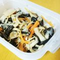 3yury's cooksnap of when they made 簡単やみつき☆常備菜 きのこマリネ.