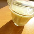 りぼんchan's cooksnap of when they made キウィ農園の✨キウィスムージー.