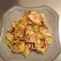 理世☆'s cooksnap of when they made キャベツとタコのソース炒め.