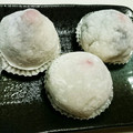 専業主婦になりたぁい's cooksnap of when they made 小さないちご大福.