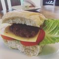 YLanson's cooksnap of when they made シンプルなハンバーガー.