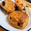 島子☆'s cooksnap of when they made 水切りヨーグルトで★ブルーベリースコーン.