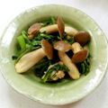 あっこ姉's cooksnap of when they made 春菊としめじの炒め物.