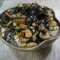 へちまたわし's cooksnap of when they made 我が家の定番　ひじきの煮物.