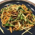 yuuyouu's cooksnap of when they made たらこと塩昆布のバター焼そば.