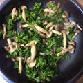 はなはながっぱ's cooksnap of when they made ☆ブロッコリーとしめじのニンニク炒め☆.