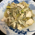 みりちゃん♪'s cooksnap of when they made 鶏むね肉ともやし しめじの味噌コンソメ煮.