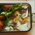 rybka's cooksnap of when they made レンジで簡単しめじと油揚げの混ぜご飯.