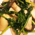 ＊にょにょん＊'s cooksnap of when they made 菜の花とエリンギのにんにく炒め.
