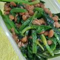 なな八's cooksnap of when they made 納豆とほうれん草のスタミナ炒め.