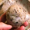 ひととせ305's cooksnap of when they made おにぎりなら☆ゆかりとシーチキンでしょ.