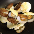 カネチオ's cooksnap of when they made 簡単おつまみ♡活ほたて(稚貝)バター蒸し.