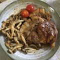 クック1FX93J☆'s cooksnap of when they made 簡単すぎる豚肉のステーキ(トンテキ).
