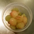 ☆こまっと☆'s cooksnap of when they made ブドウの皮の剥きやすい方法.