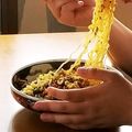 ｋｏｕｋｉ⭐'s cooksnap of when they made 辛ラーメンde汁なし具のせ麺.