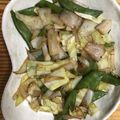 ♪choko♪'s cooksnap of when they made イカと玉葱のピリッと☆にんにく塩炒め.