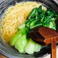 島子☆'s cooksnap of when they made ラーメン・雑炊に♪青梗菜でトッピング♫.
