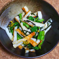 nosso's cooksnap of when they made 菜花とちくわの海苔わさび和え.