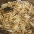 okada11's cooksnap of when they made たっぷりきのこの昆布かきたまスープ.