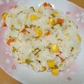 urararara's cooksnap of when they made 炊飯器で簡単♪コーンと人参ピラフ.